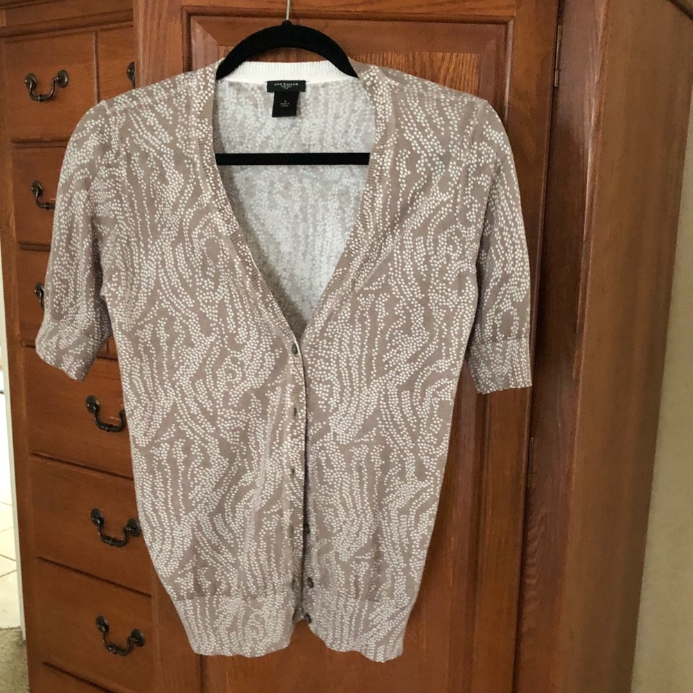 Ann Taylor Short Sleeve Sweater